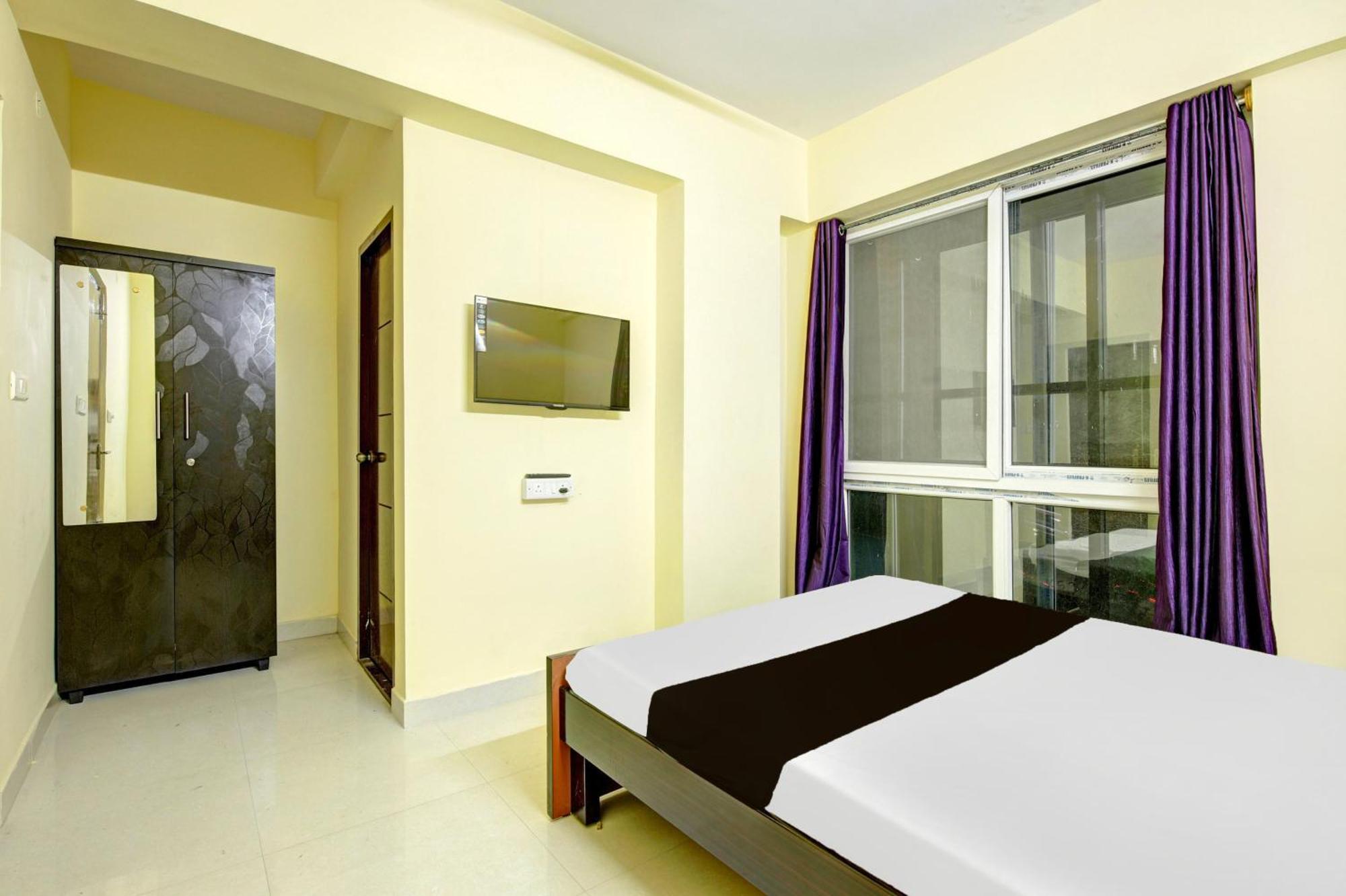 Spot On Dream Residency Hotel 3*