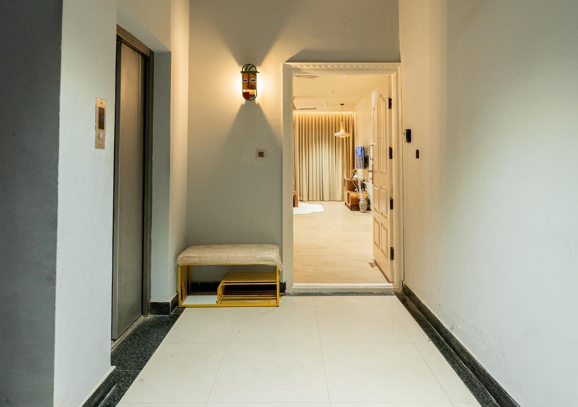 The Japandi Nest, Ultra Luxe 3bhk, Jayanagar- Great Location Apartment