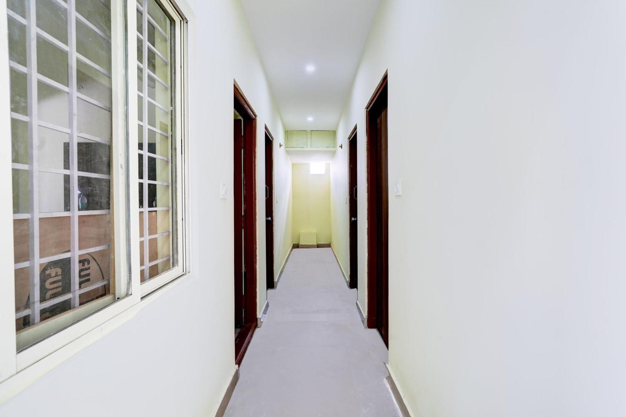 O V B Comfort Hotel 3*