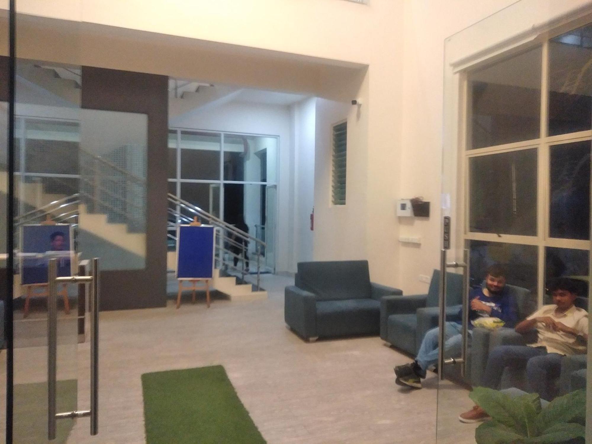 Happy Guest Apartment *