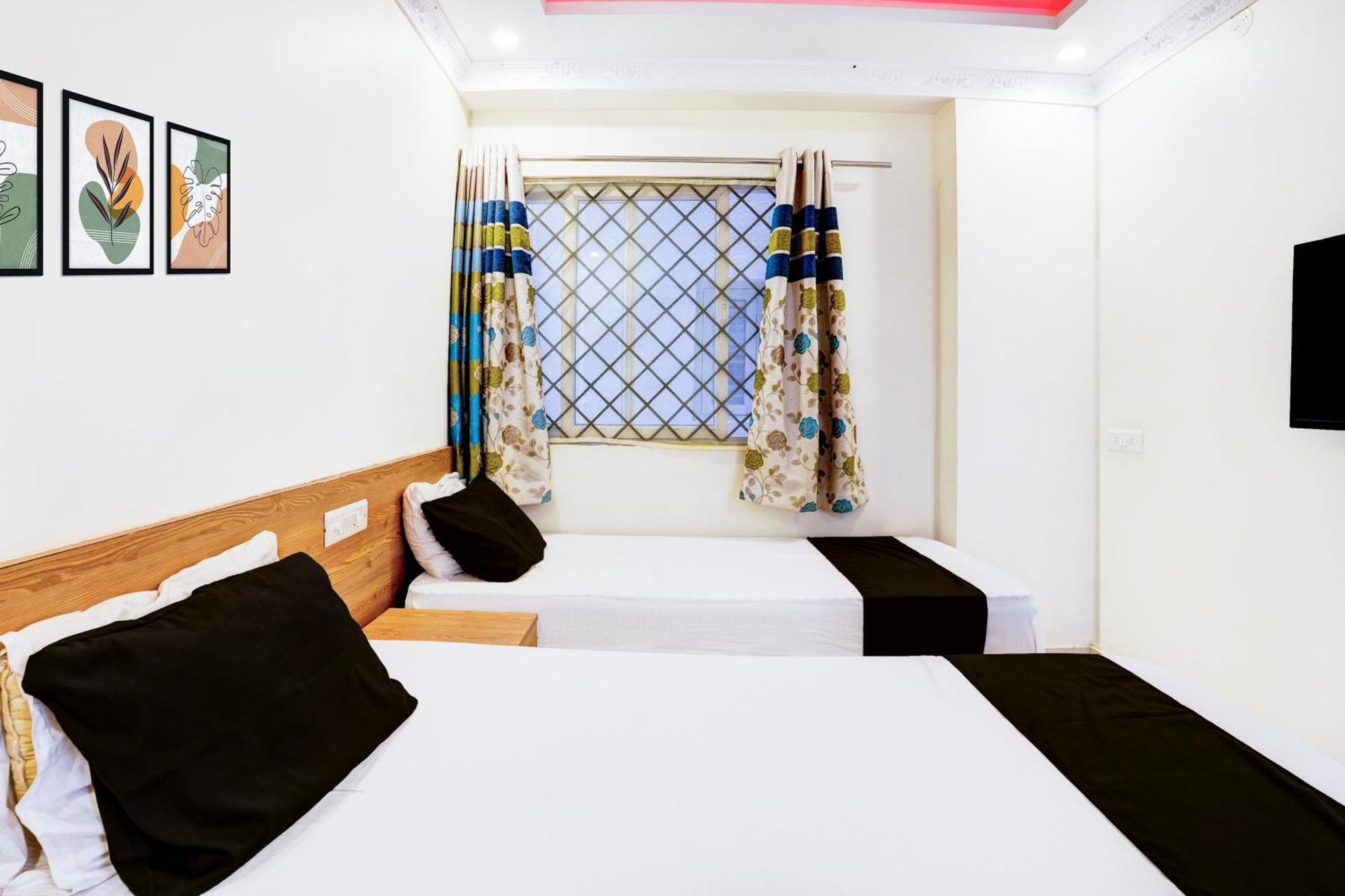 O Sandhya Pg Hotel