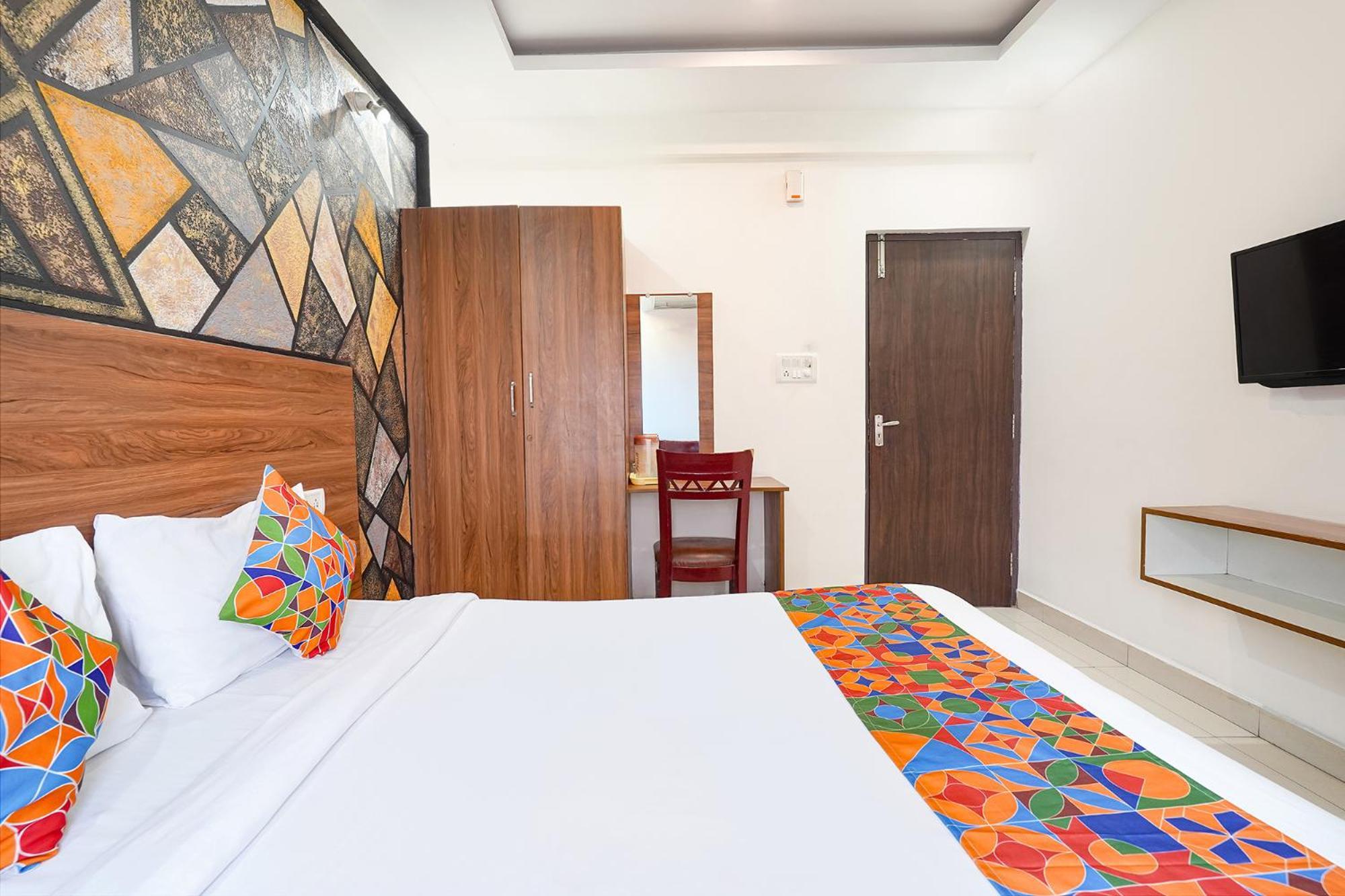 Fabhotel Royal Comfort Madiwala Bangalore