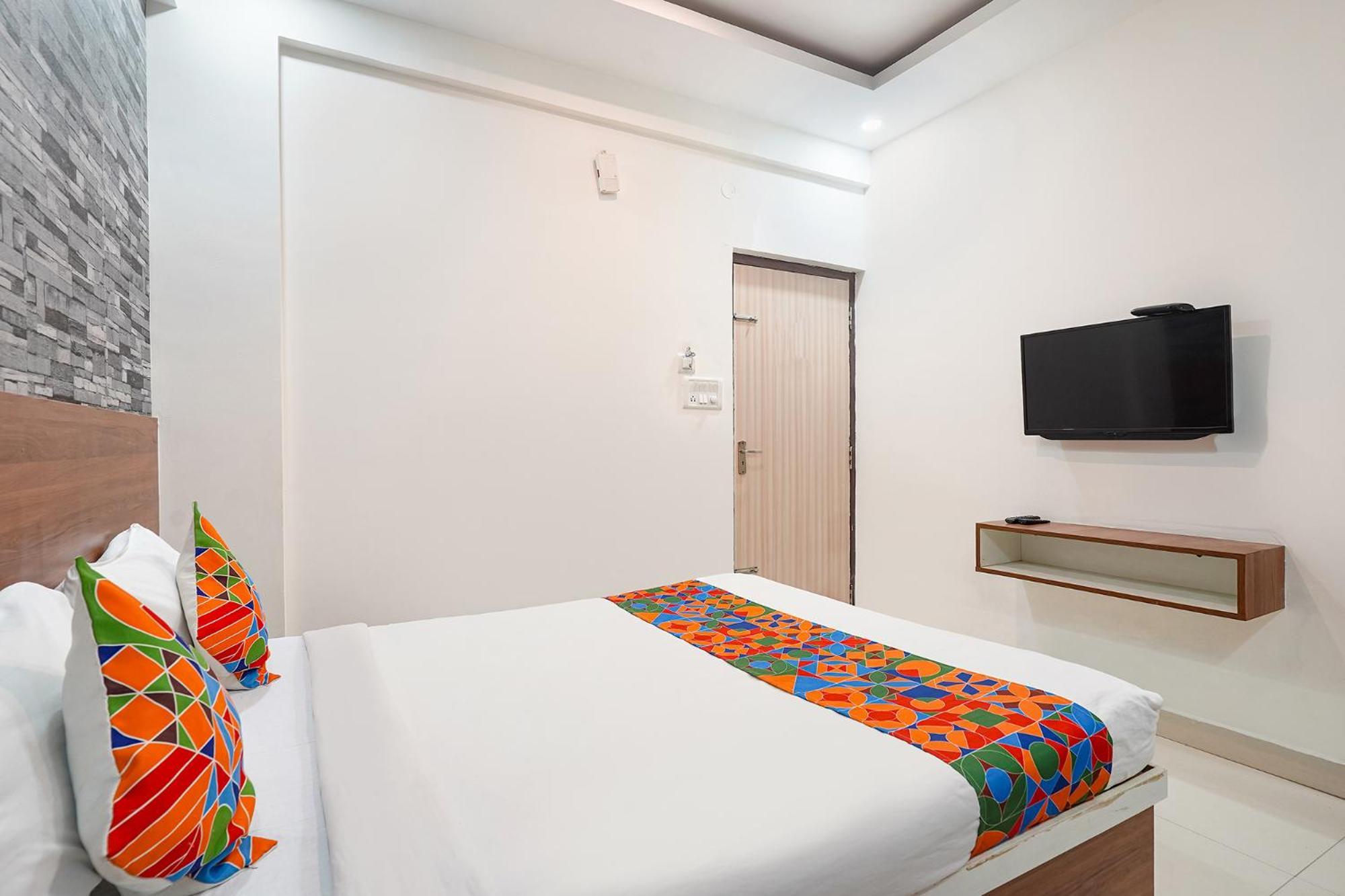 Fabhotel Royal Comfort Madiwala 3* Bangalore