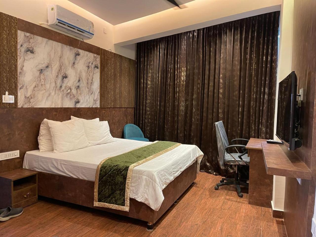 The Taaj Aparthotel Bangalore