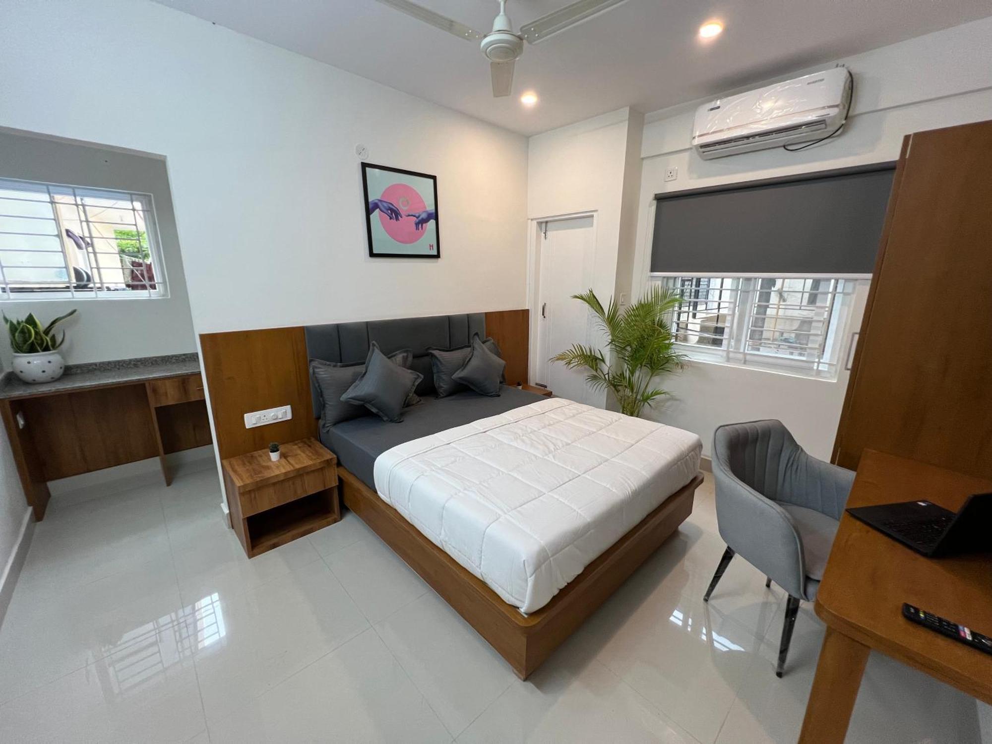 Hotel Housr Coliving Koramangala