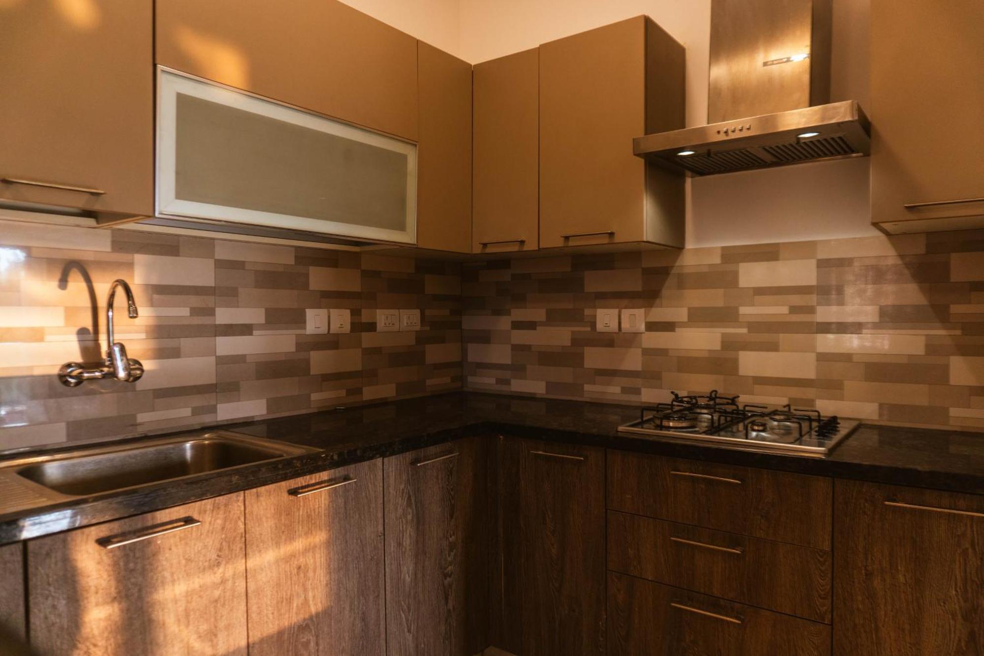 Cozy Urban Retreat Near Biec And Ikea