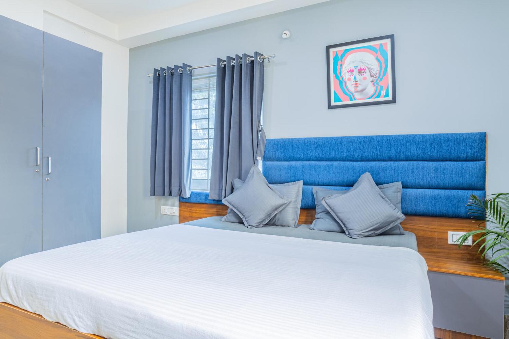 Housr Hsr 1 Hotel