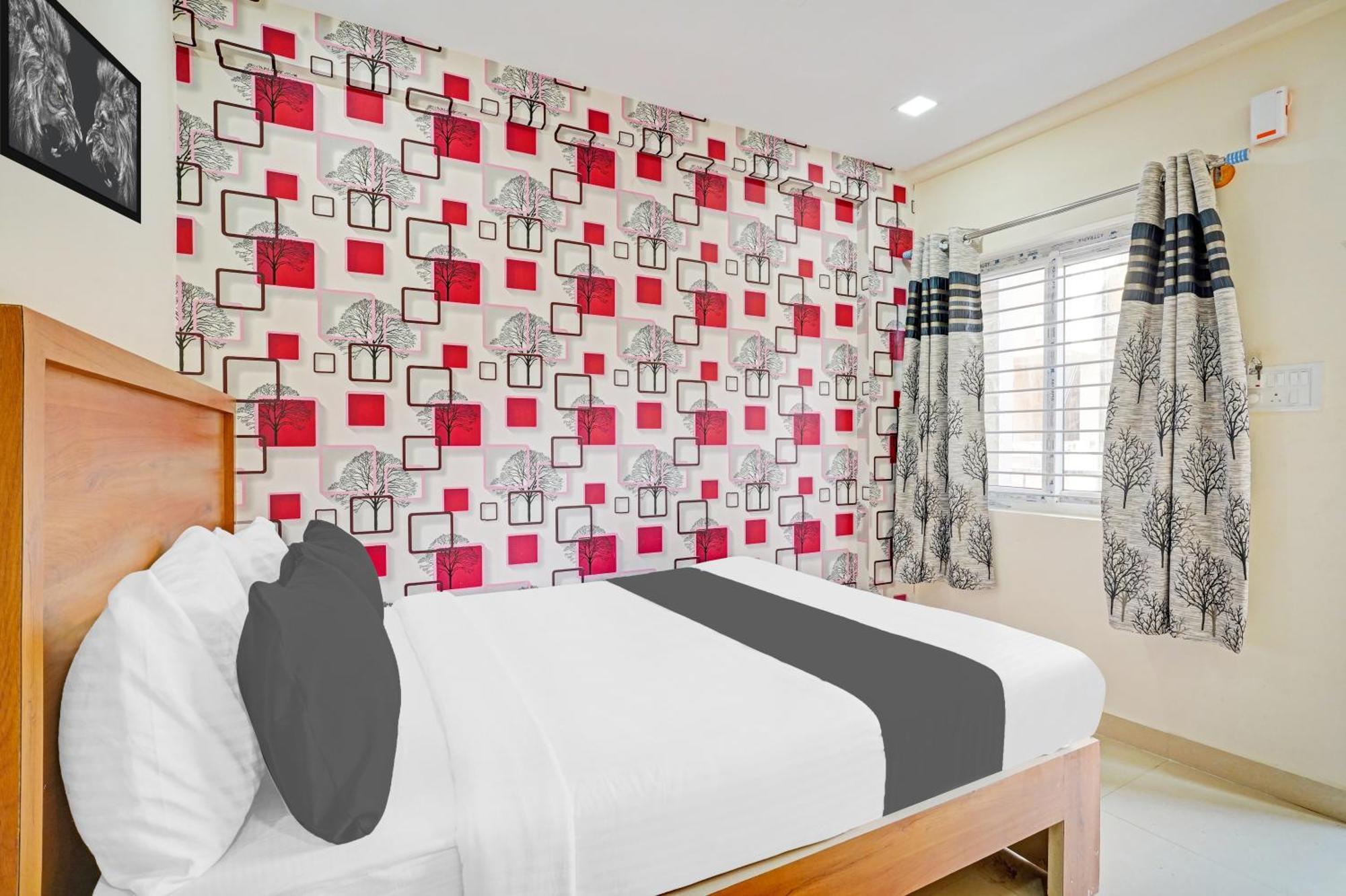 O Chalukya Comfort Hotel
