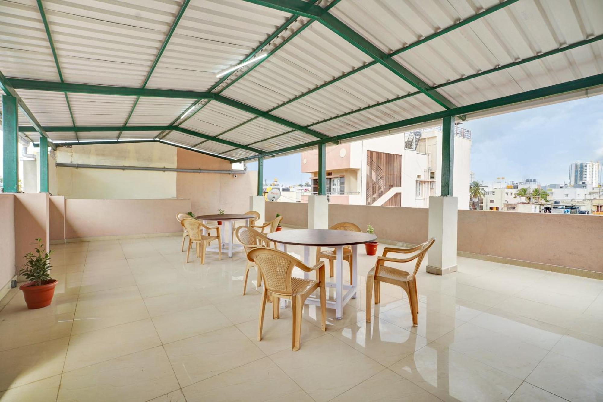 O Chalukya Comfort 3*