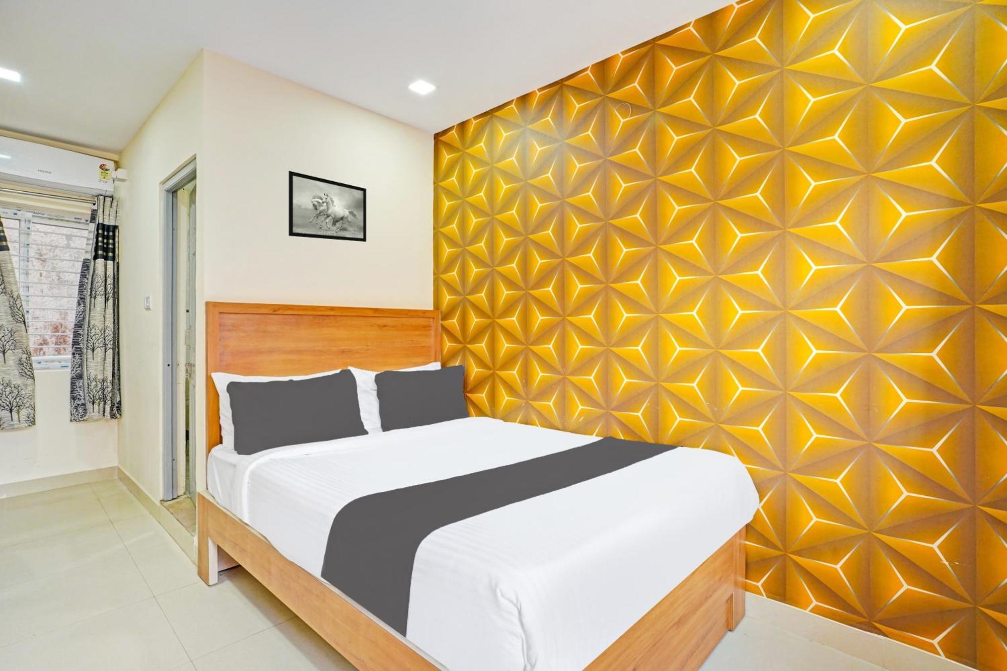 O Chalukya Comfort Hotel