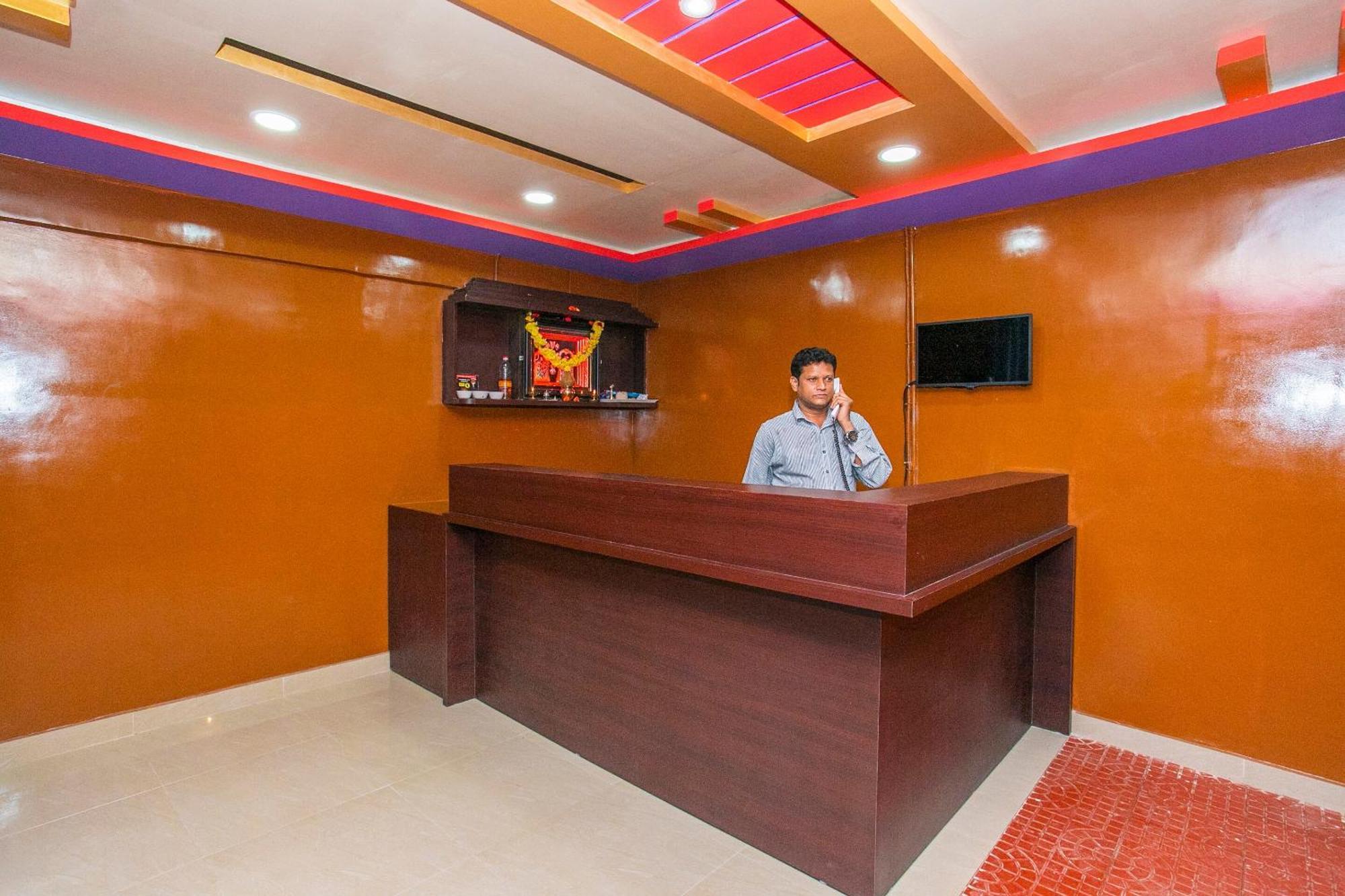 O Sri Hari Premium Comforts Near Sandhya Digital K Theatre 4* Bangalore