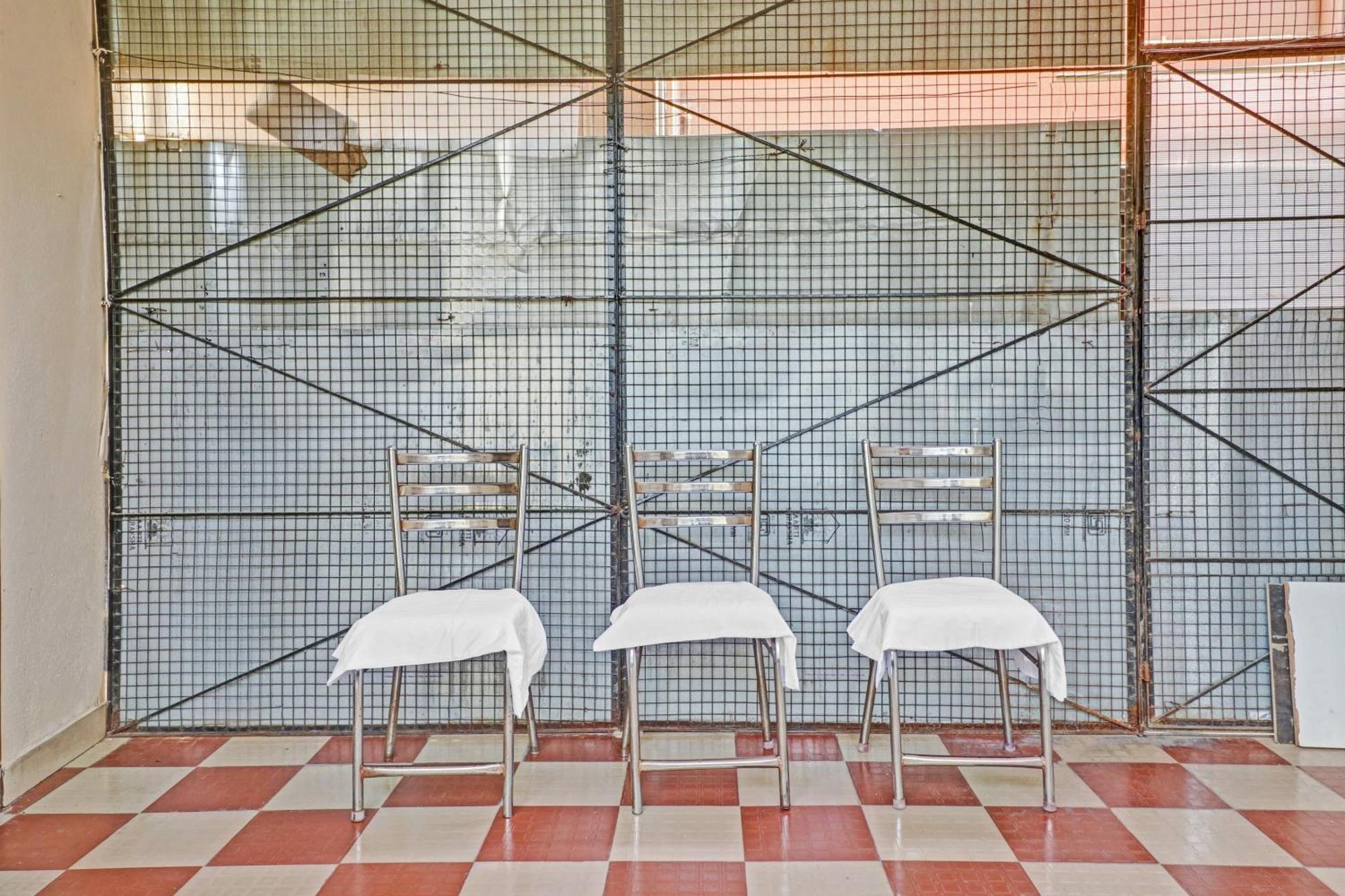 Super O Mn Residency Near Ragigudda Sri Prasanna Anjaneyaswamy Temple Hotel 3*