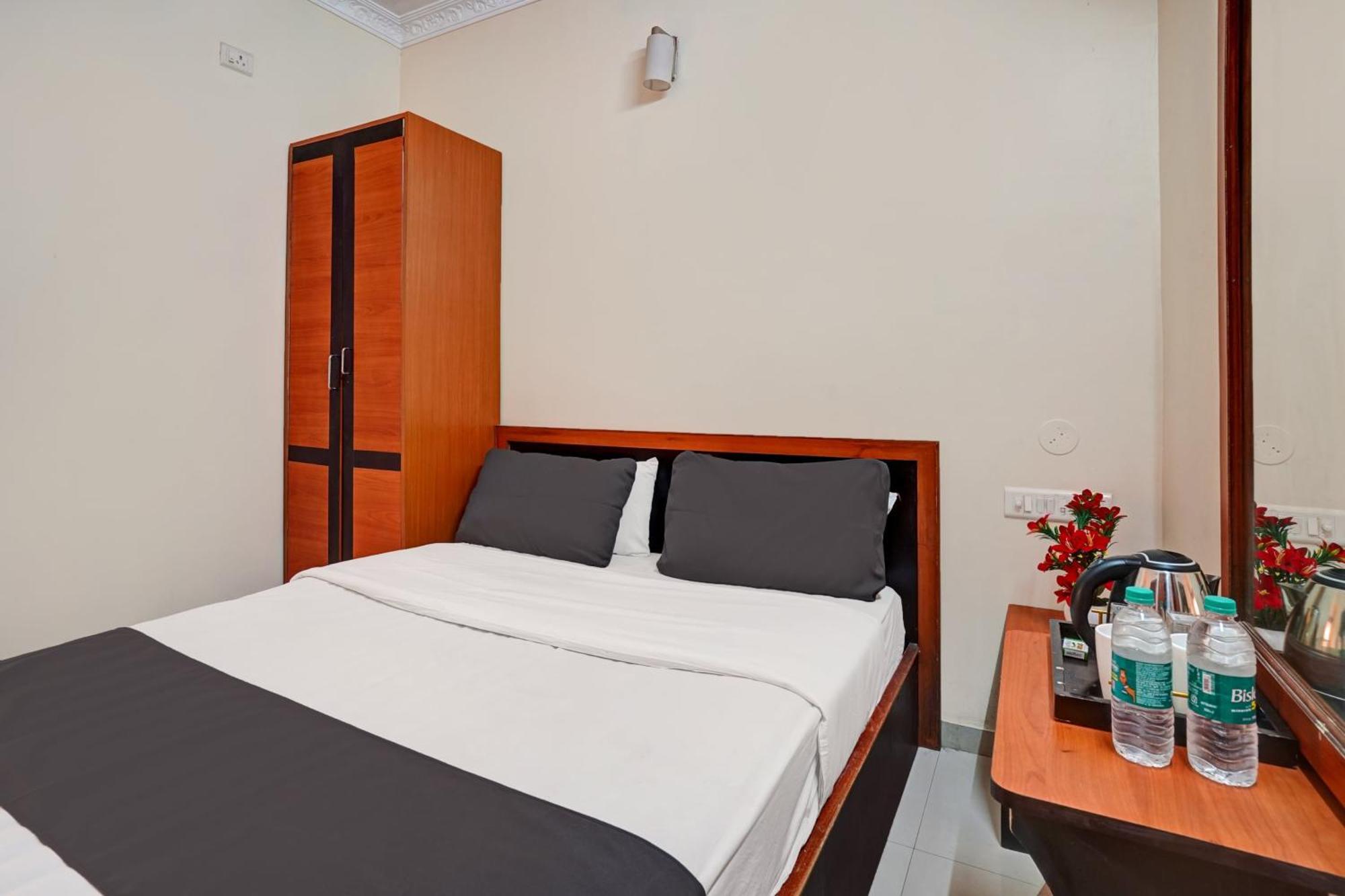 Spot On King Residency Hotel 2*