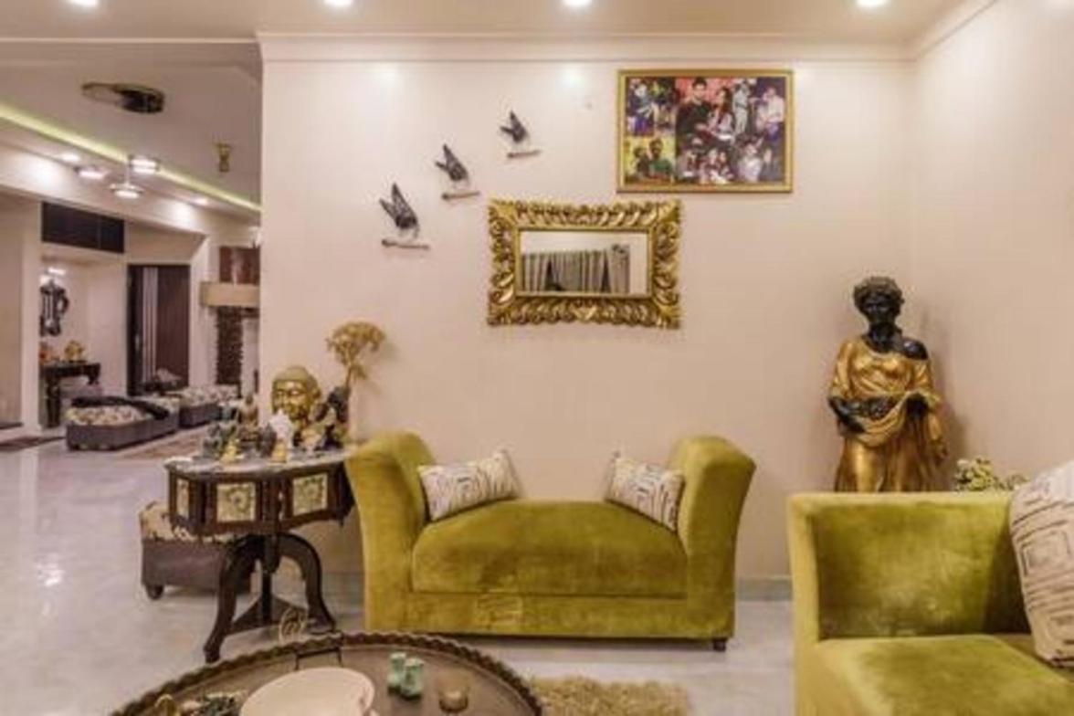 Rangmahal By Stayjade Projector Jacuzzi & Pvt Pool Villa