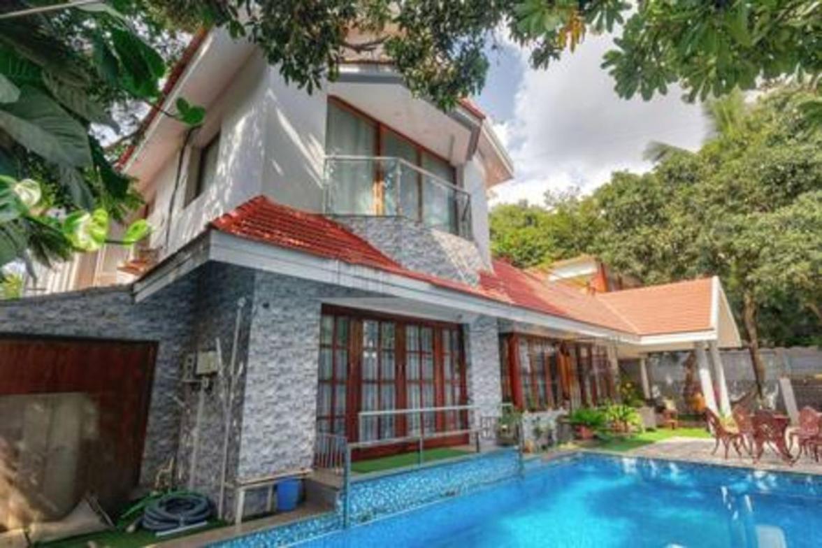Rangmahal By Stayjade Projector Jacuzzi & Pvt Pool Villa