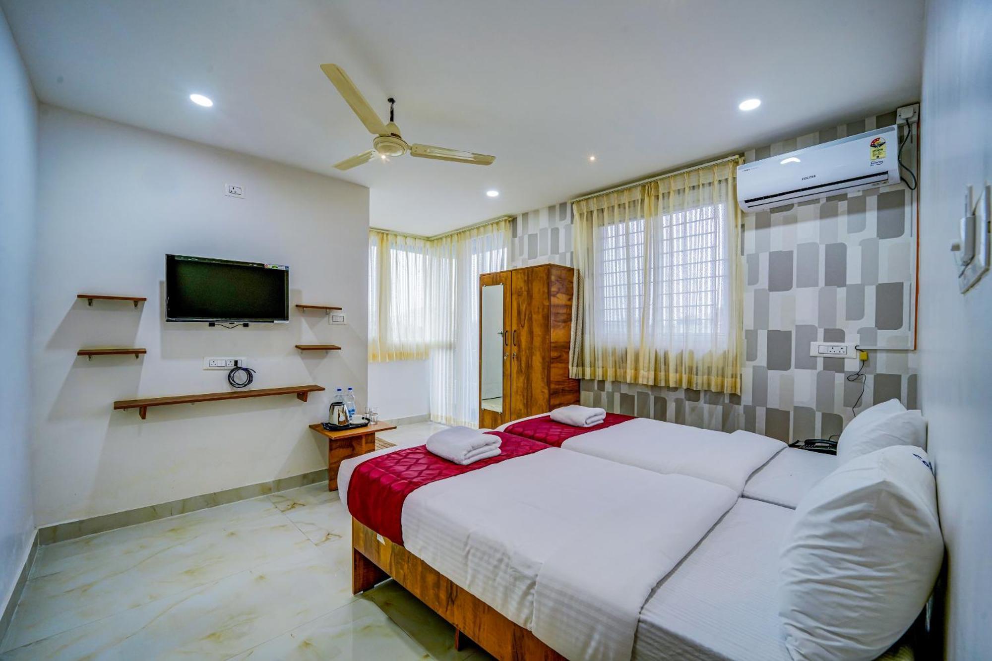 The Emerald Hotel 3*