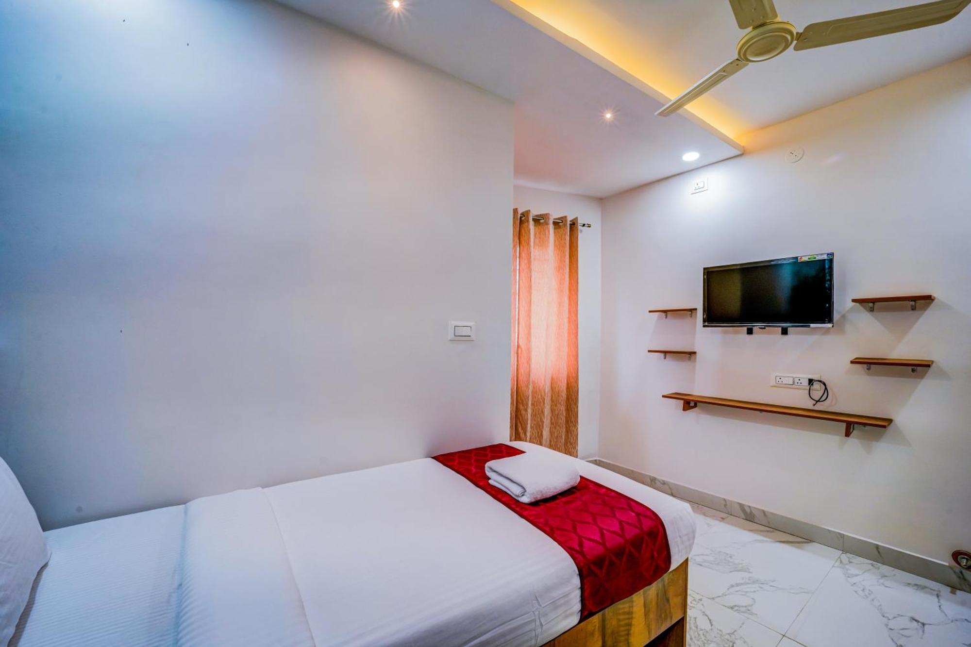 Hotel The Emerald