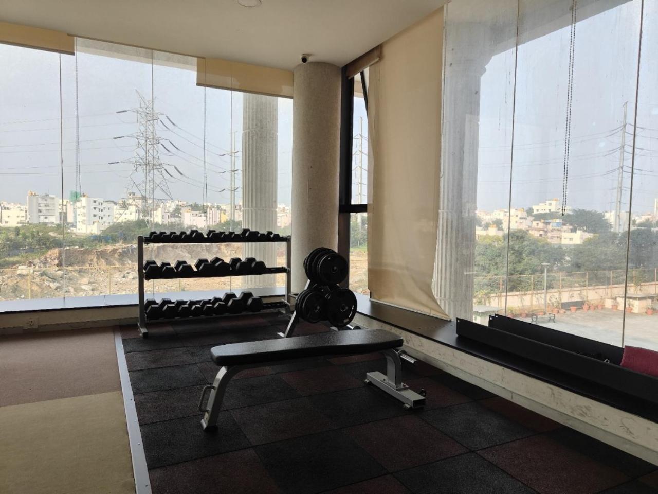 Spacious 3bhk High Floor East With Full Equipped Kitchen- 26a Bangalore