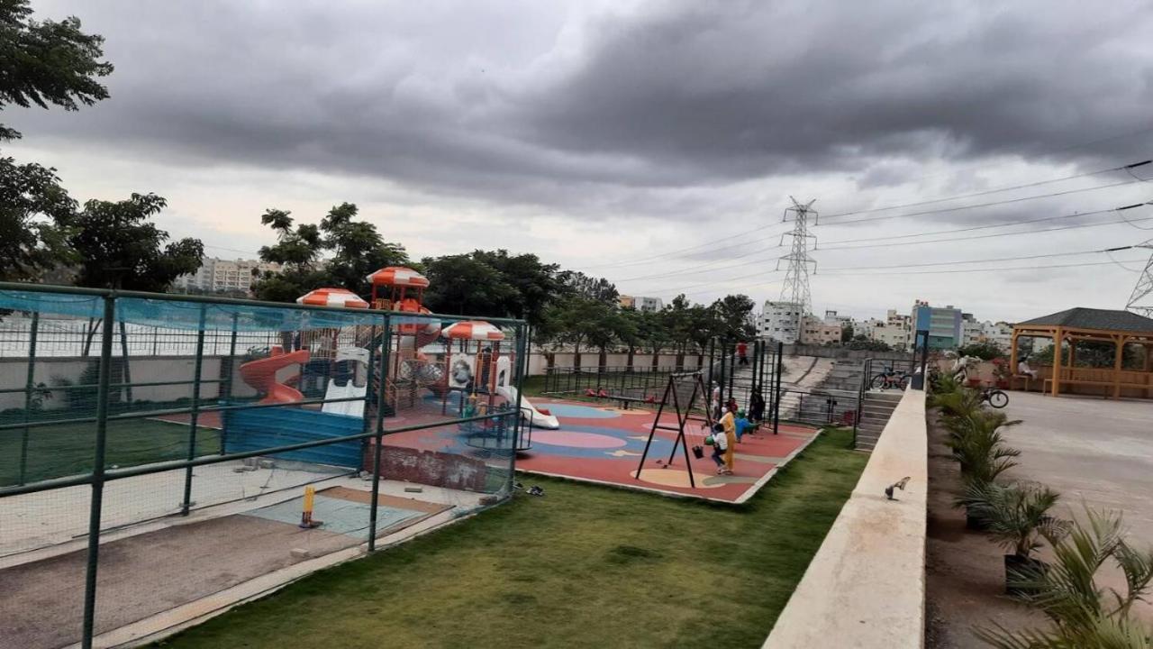 Spacious 3bhk High Floor East With Full Equipped Kitchen- 26a Bangalore