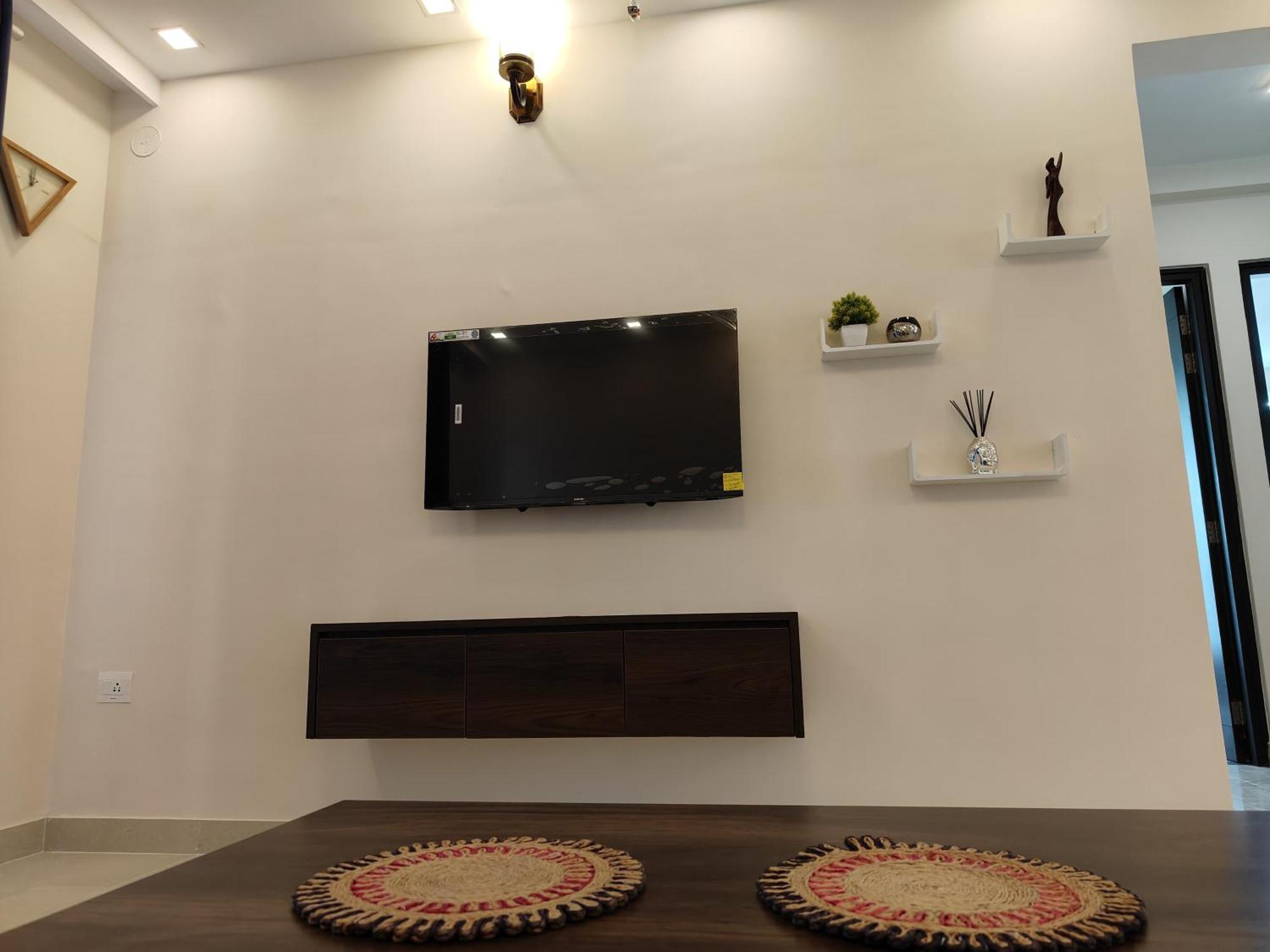 Apartment Spacious 3bhk High Floor East With Full Equipped Kitchen- 26a Bangalore