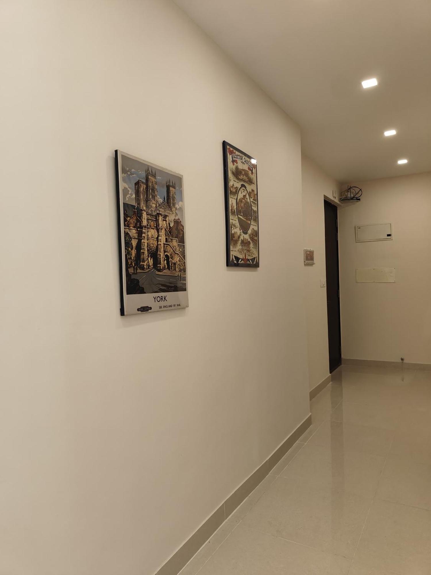 Spacious 3bhk High Floor East With Full Equipped Kitchen- 26a *