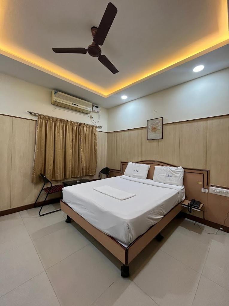 Anand Regency Majestic
