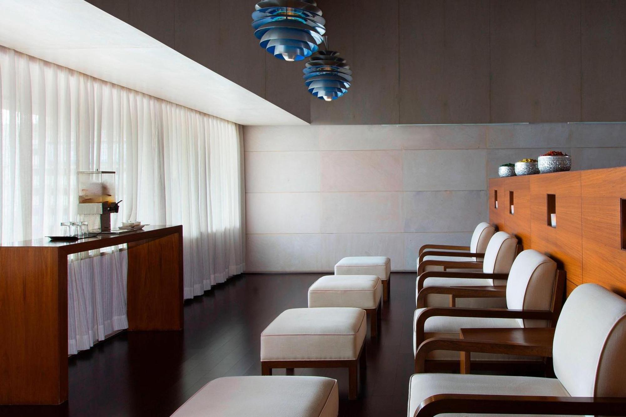 Sheraton Grand At Brigade Gateway 5* Bangalore