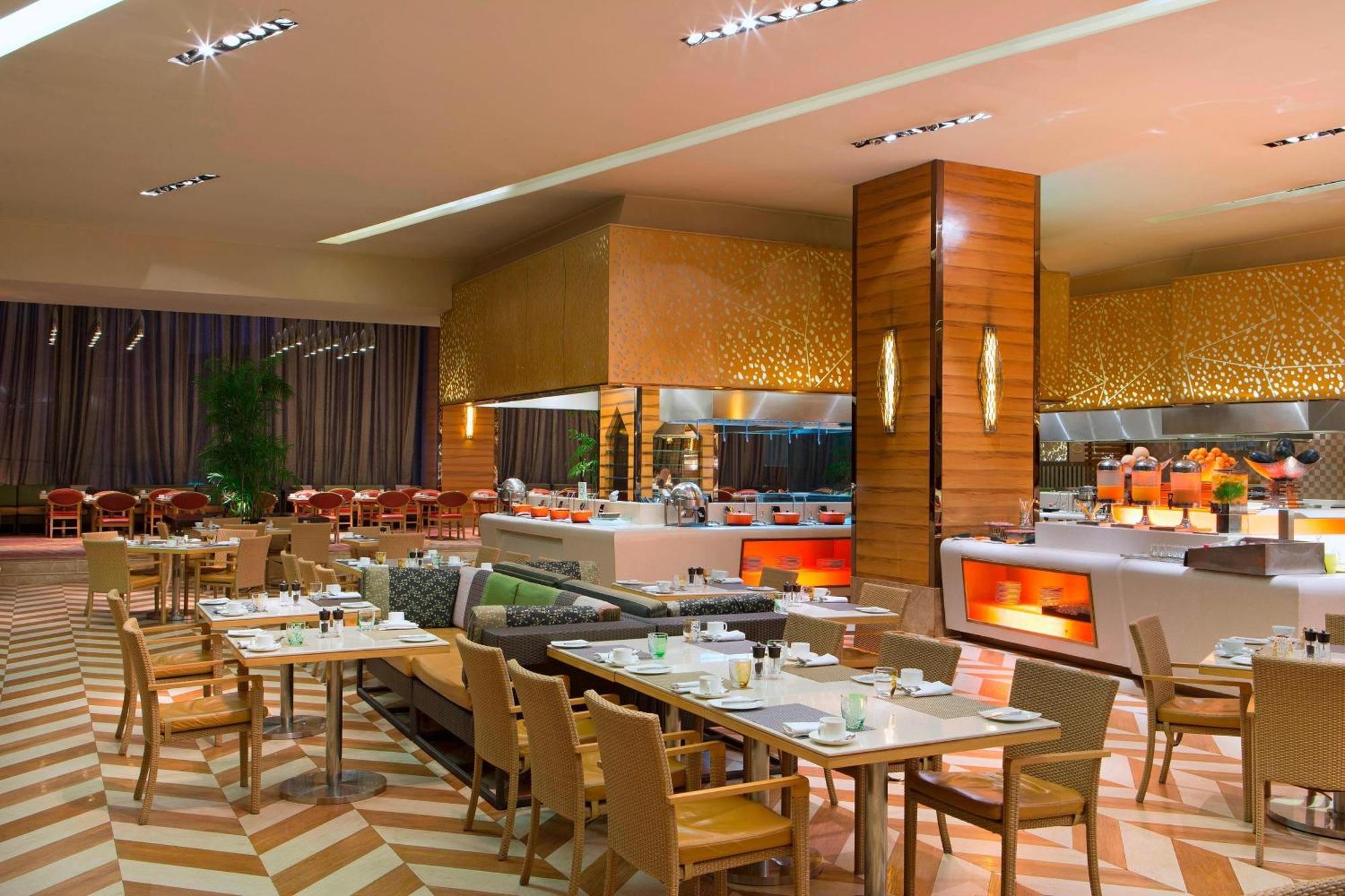 Sheraton Grand At Brigade Gateway Hotel 5*
