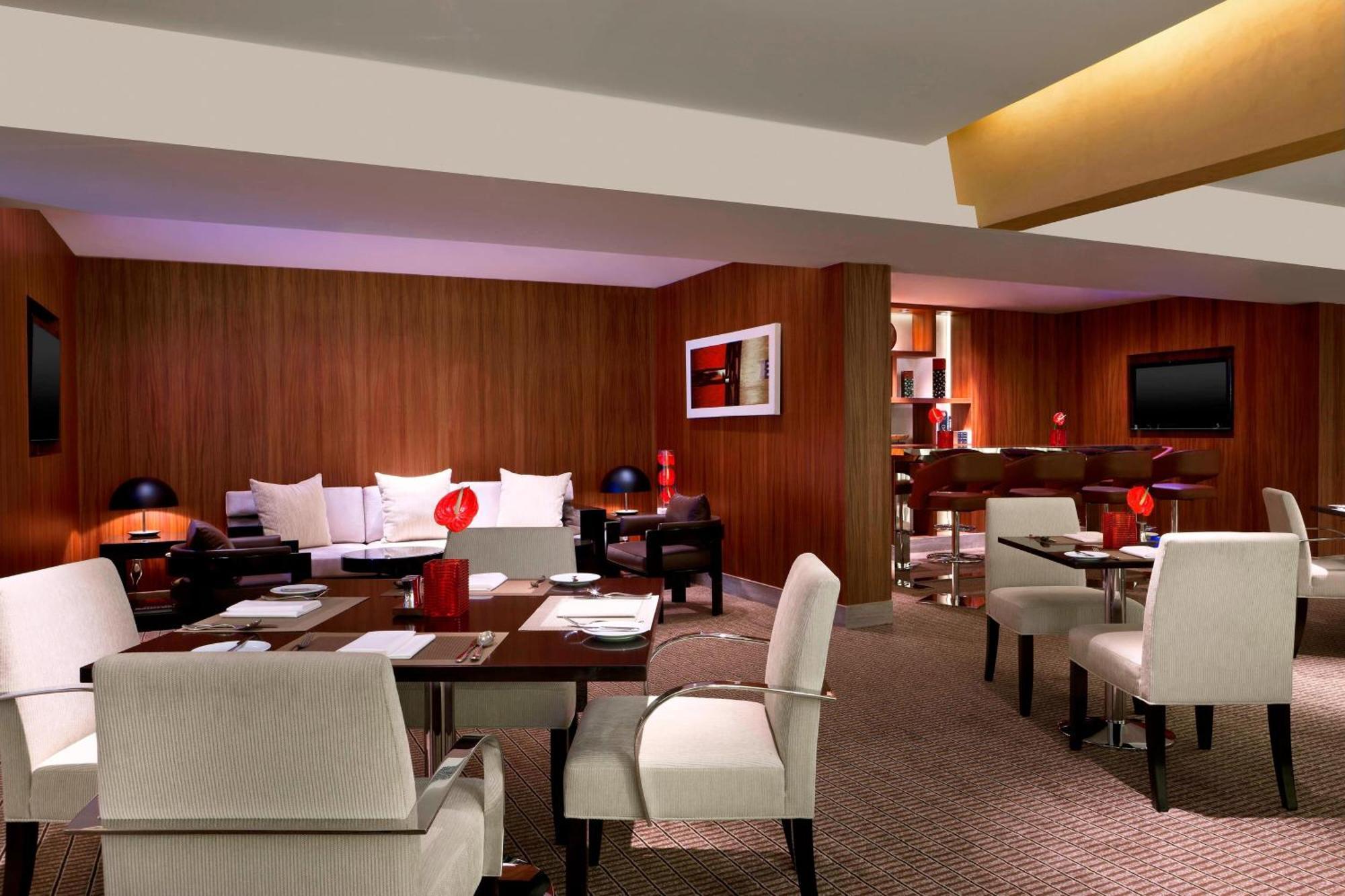 Sheraton Grand At Brigade Gateway Hotel Bangalore