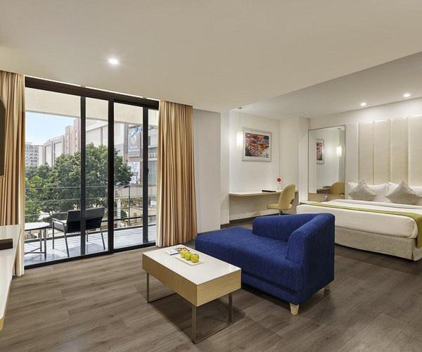 Sarovar Portico Outer Ring Road Hotel 4*