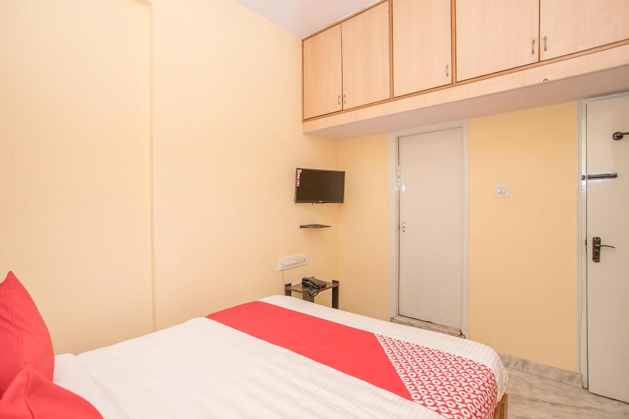Hotel O Sai Kuteer Near Ragigudda Sri Prasanna Anjaneyaswamy Temple 3*