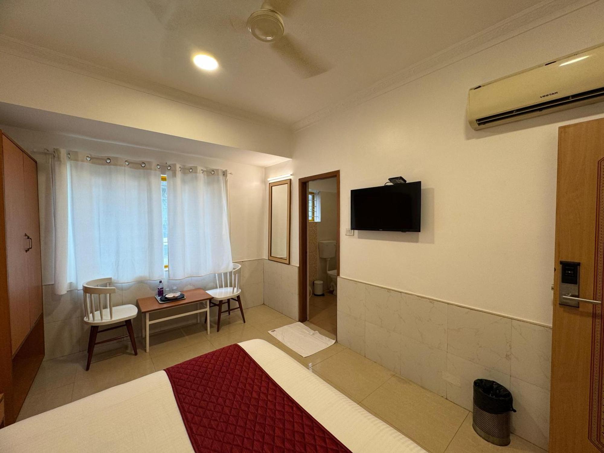 Srinidhi Residency Murugeshpalya 3* Bangalore