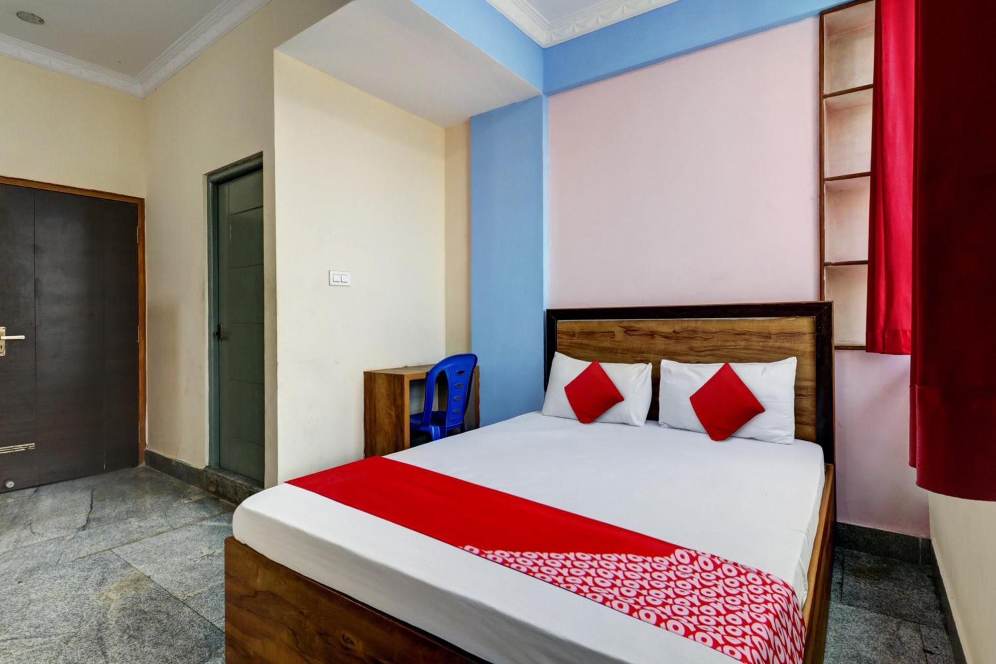 Super O J.b. Boarding And Hotel Bangalore