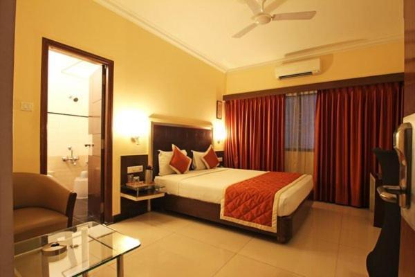 Bisque Magaji Orchid - Near Majestic Railway Station 3*
