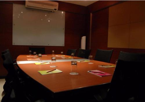 Bisque Magaji Orchid - Near Majestic Railway Station 3* Bangalore