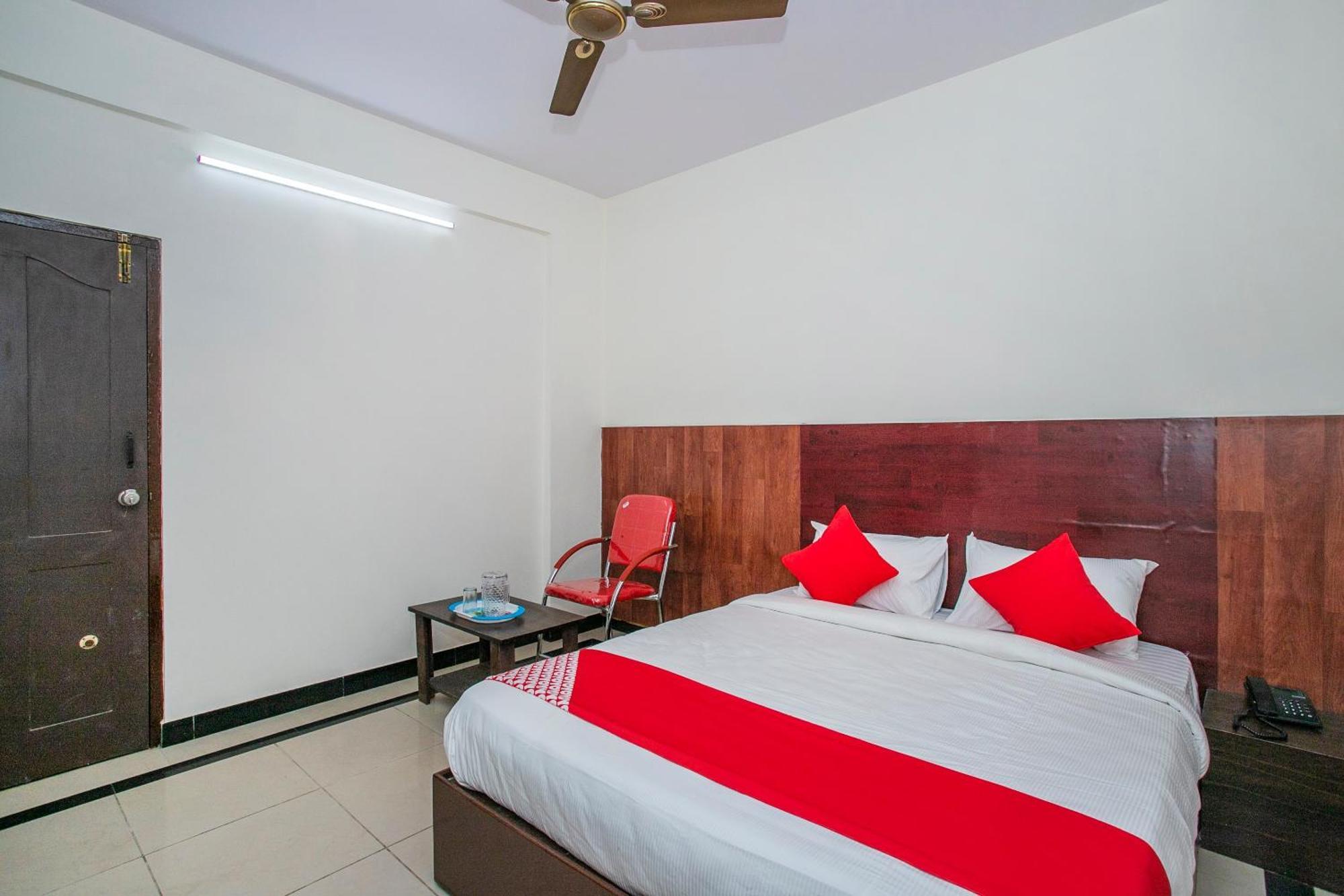 O Gks Residency Hotel 3*