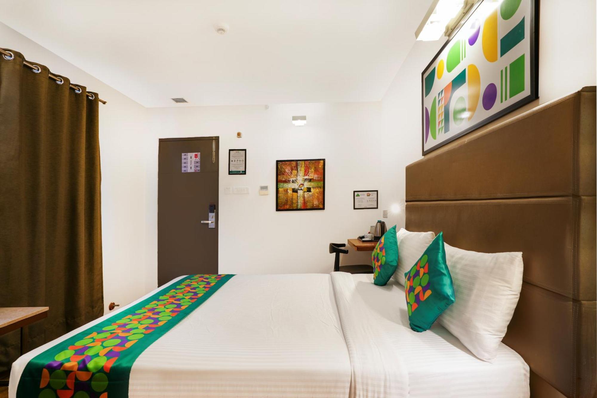 Hotel Treebo Jagadish Hotel, Jayanagar Bangalore