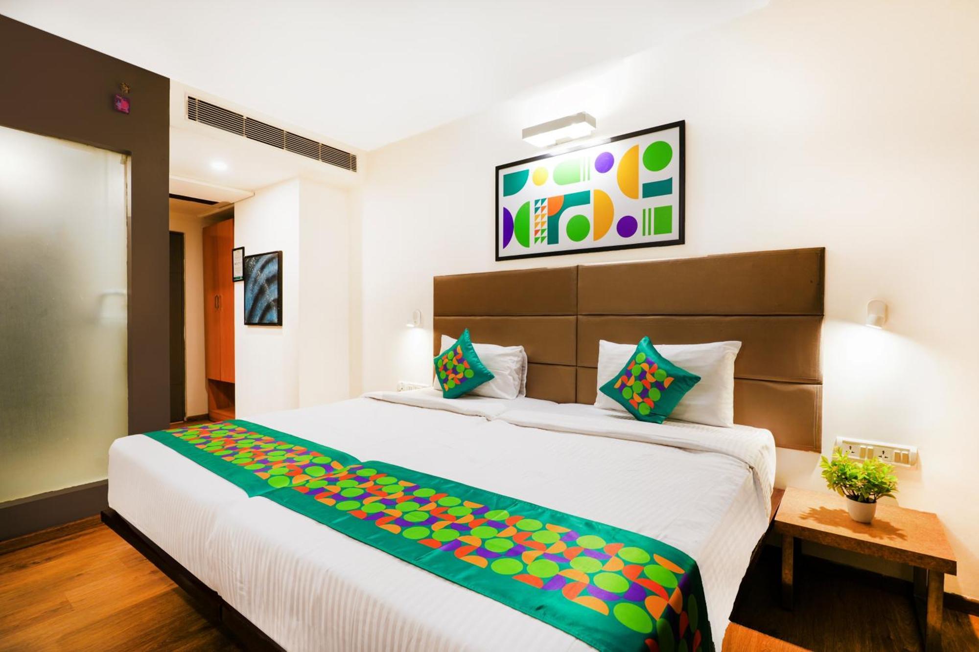 Treebo Jagadish Hotel, Jayanagar Hotel