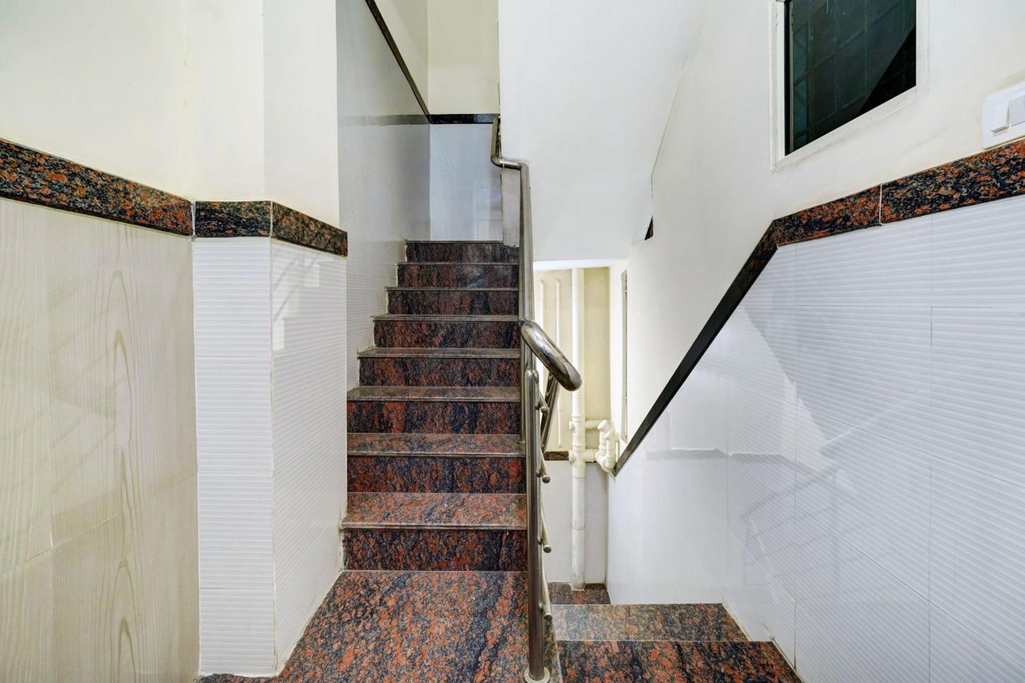 Hotel O Emara Executive