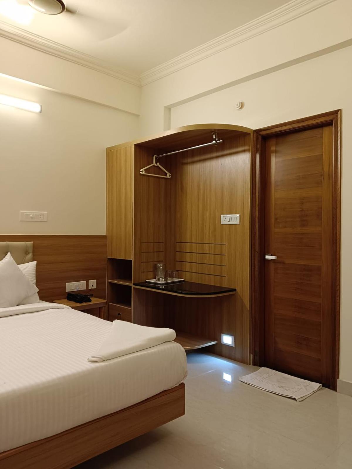 Krishna 3* Bangalore