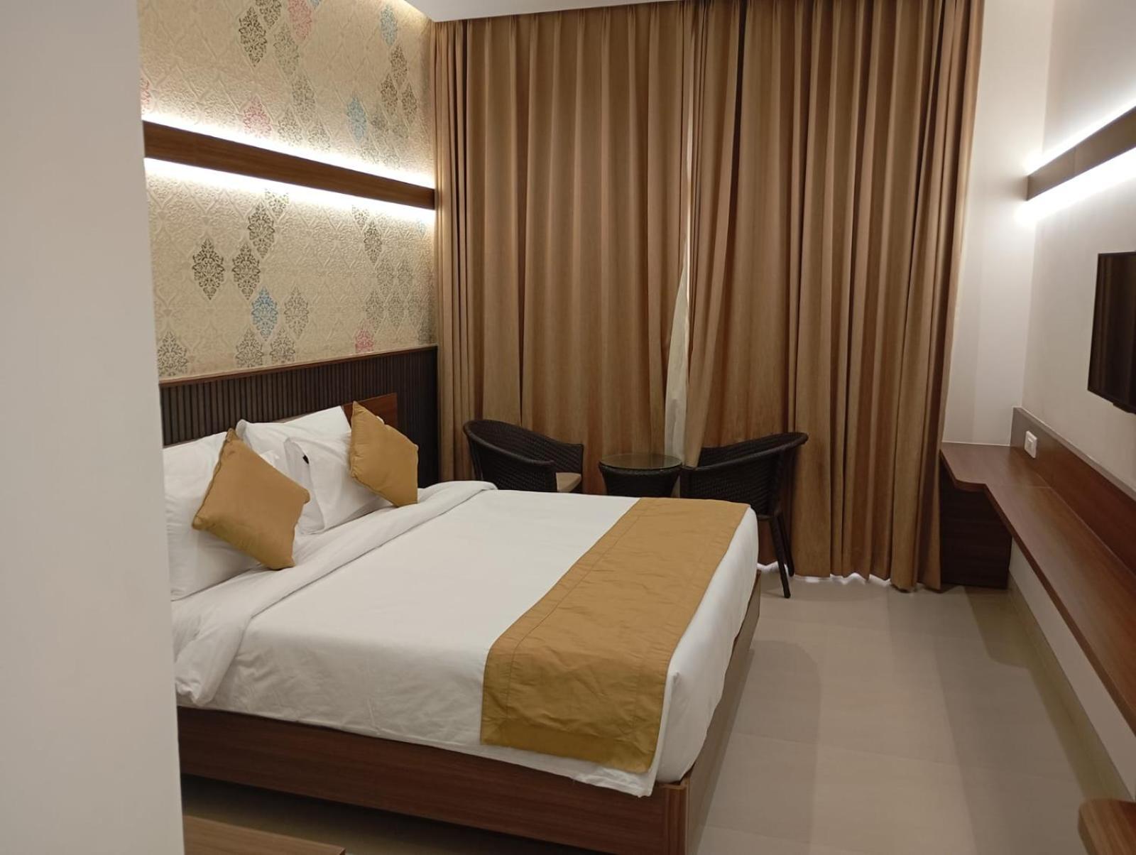 Hotel Highland Bangalore