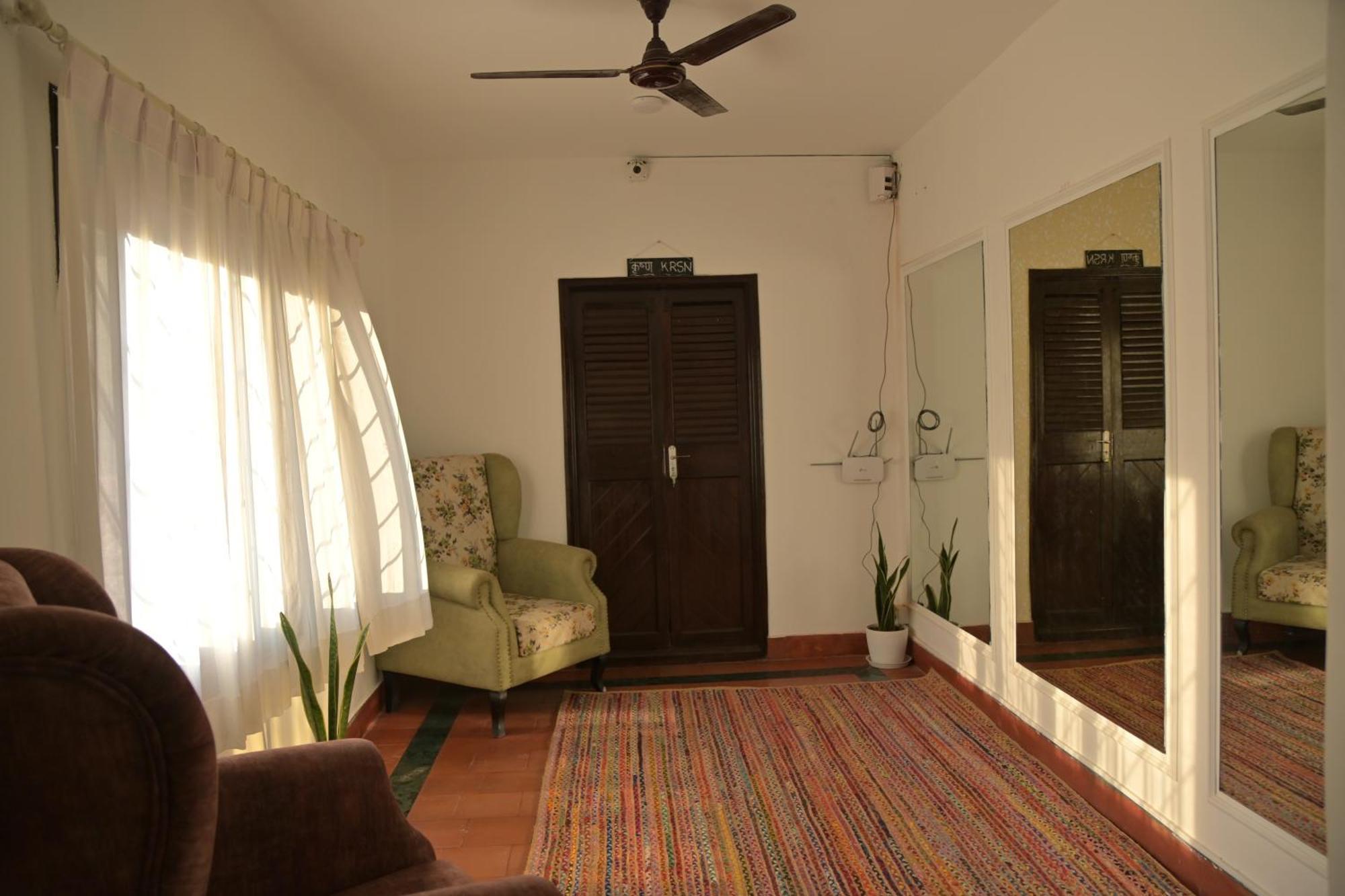 Namma Ashram Bed & Breakfast *