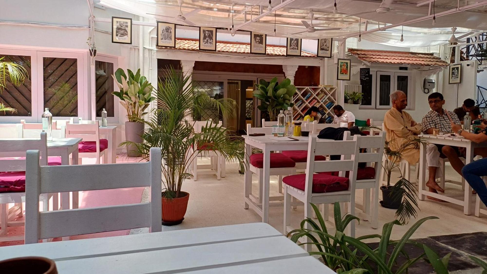 Bed & Breakfast Namma Ashram *