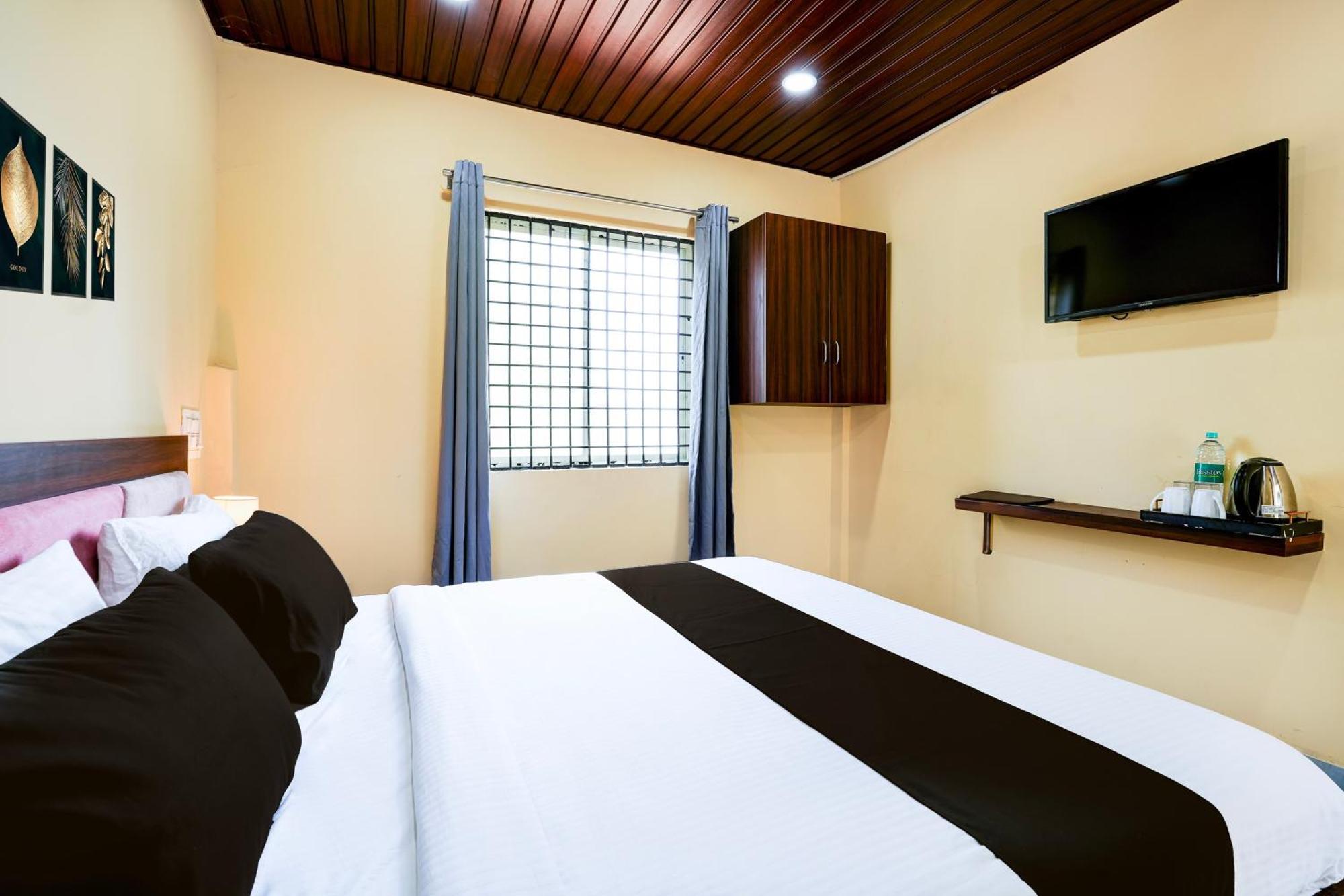 Spot On Wonder Homestay Apartment