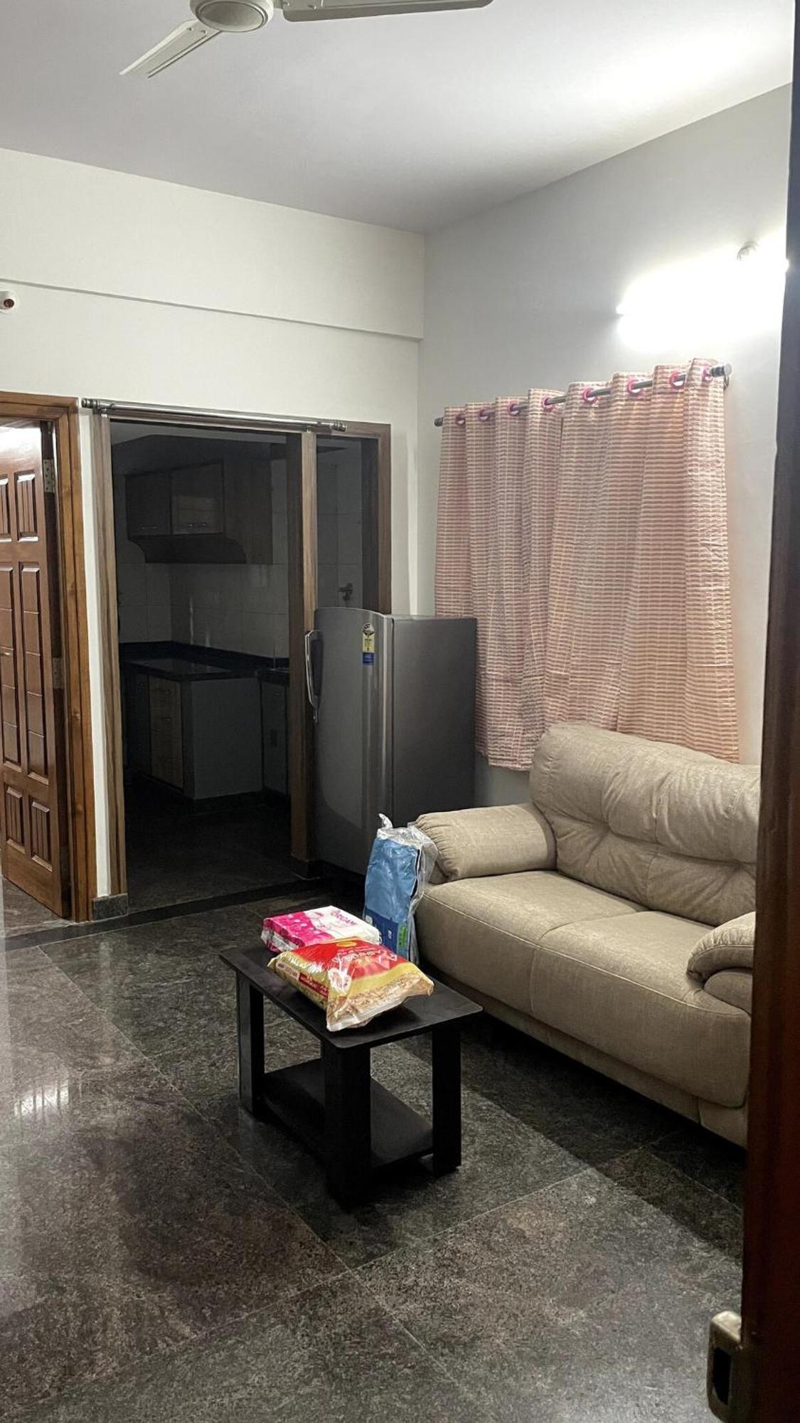 Premium 2bhk Retreat Hsr Family Professionals!
