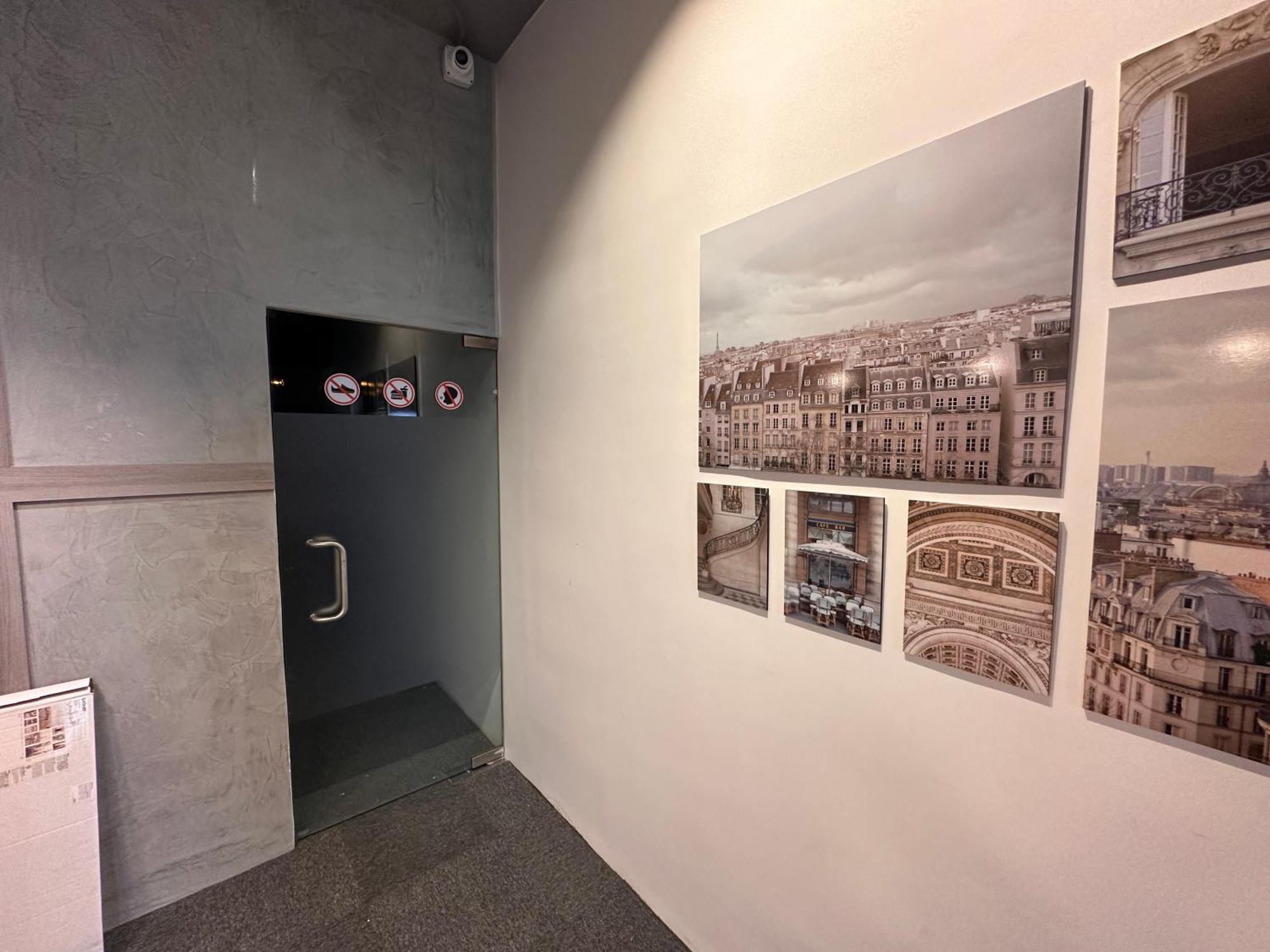 Capsule hotel Blr Pods *