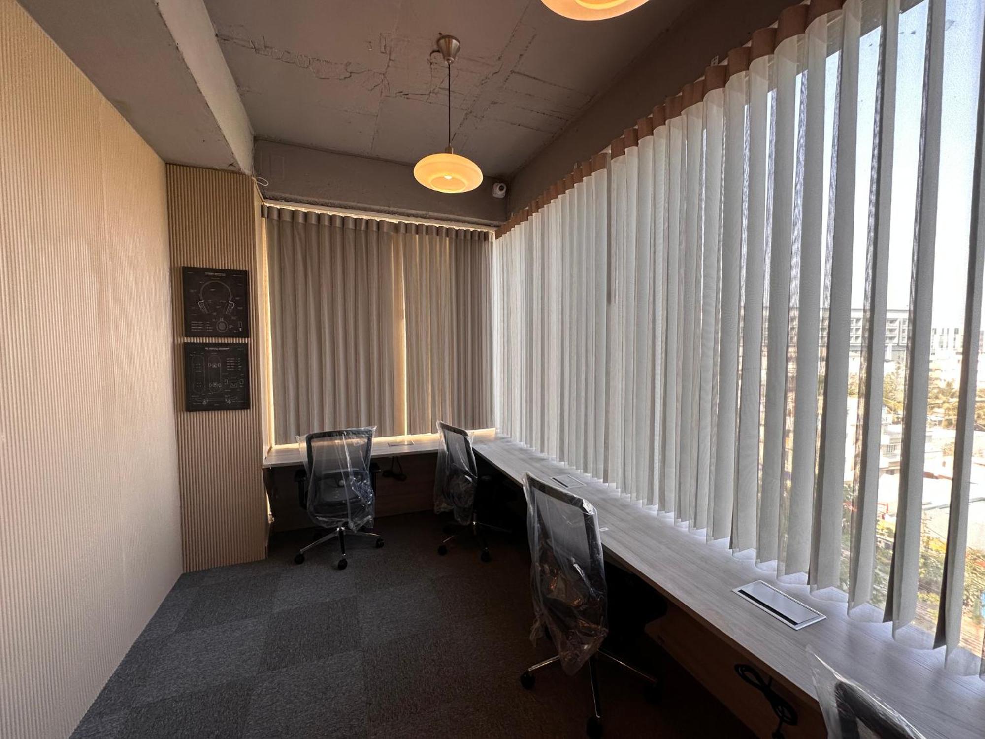 Capsule hotel Blr Pods Bangalore