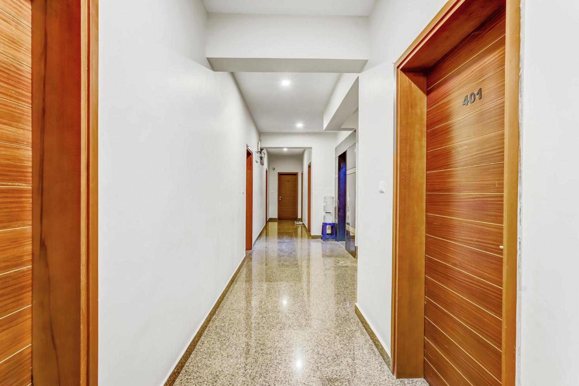 Upar Nearby Bagmane Tech Park 2* Bangalore