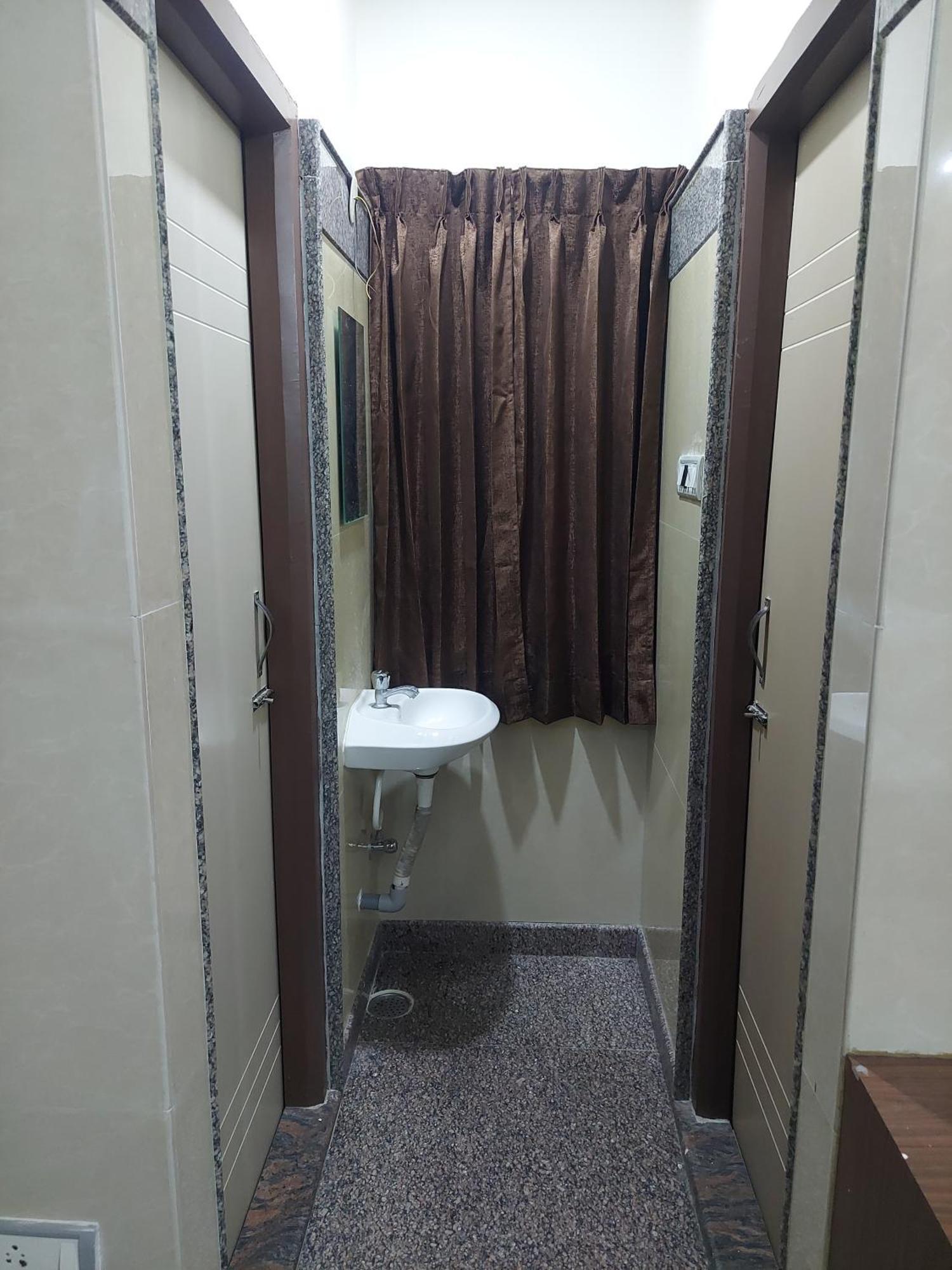 Shivaganga Comforts Hotel 3*