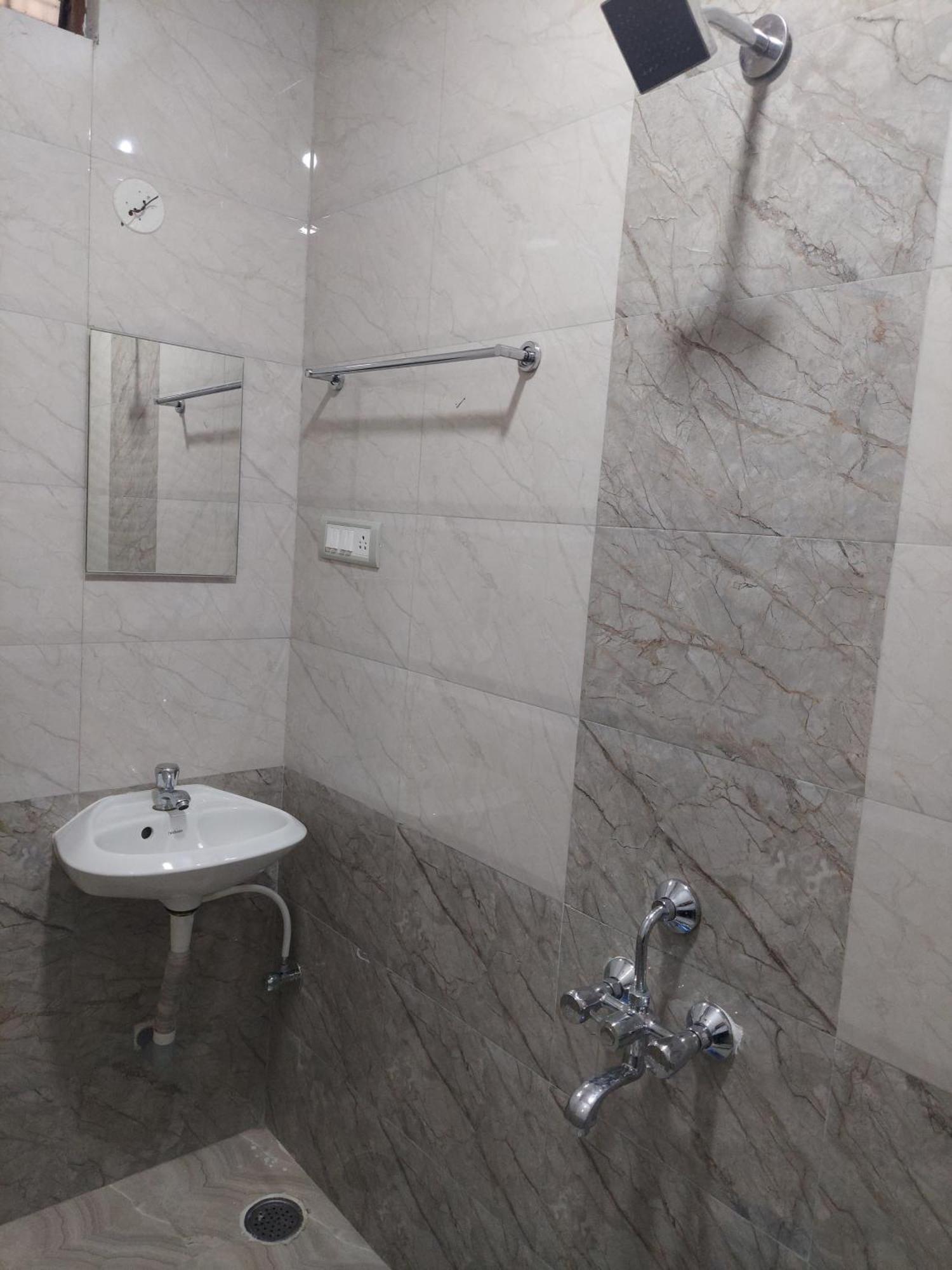 Shivaganga Comforts Hotel